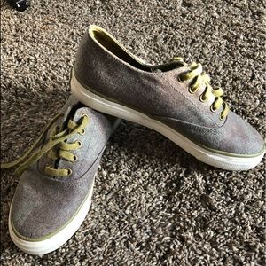 Sperry Camo Shoes! Barely Worn!!